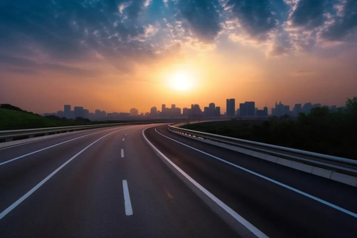 又是2台！叒是首都！emc易倍两米铣刨机现身京哈高速