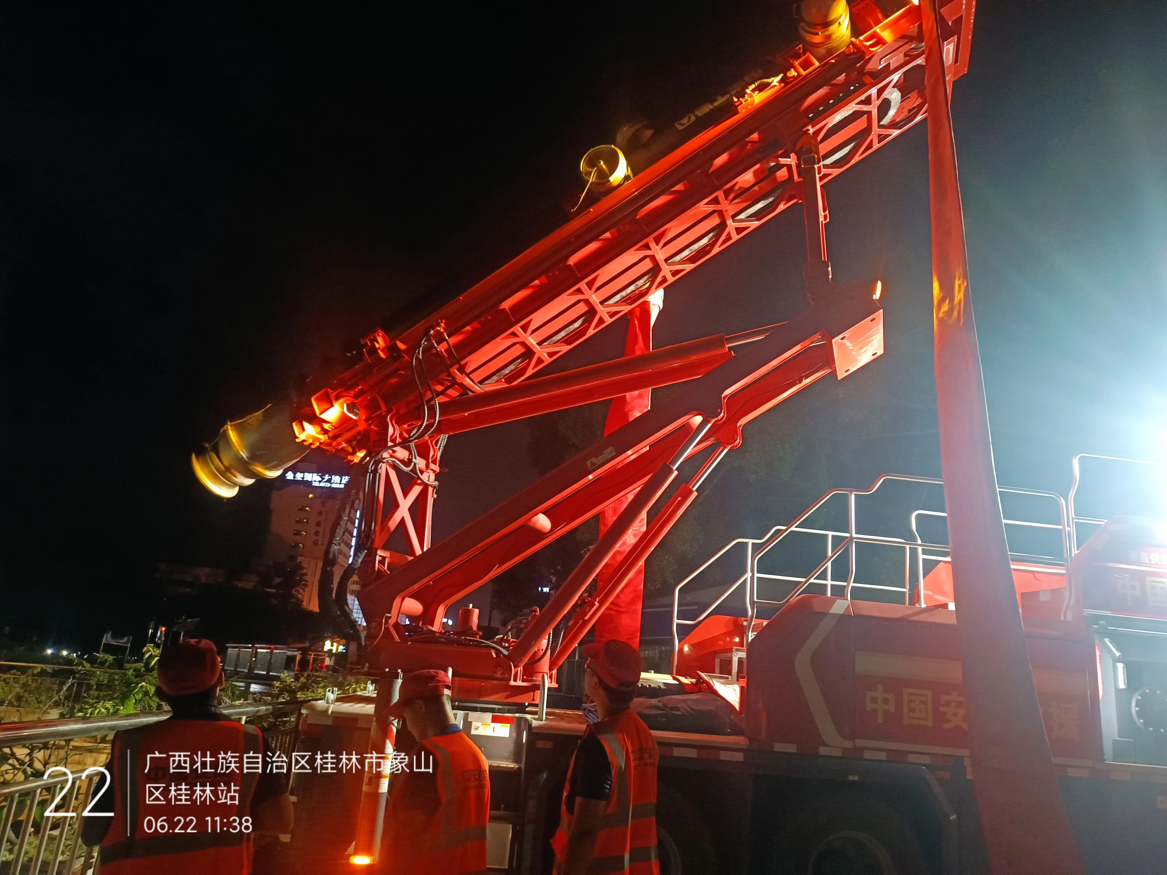 桂林洪水！emc易倍多台排涝应急装备全力迎战!