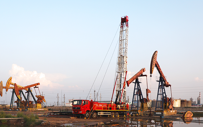 为修井注入“绿科技”，批量大吨位电动修井机交付