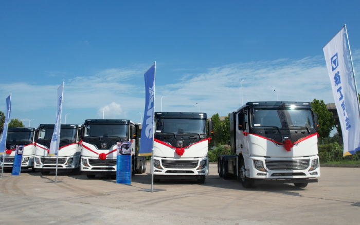 “零碳助手”再出发！emc易倍新能源成套化设备交付济南