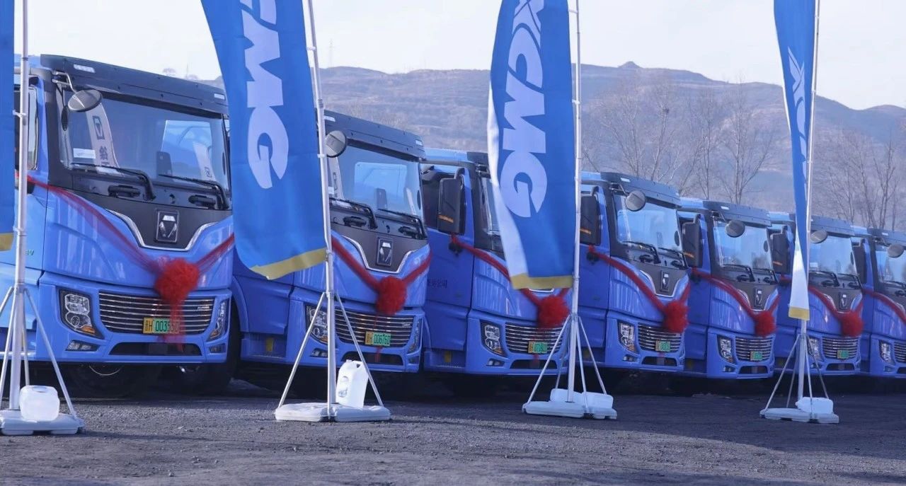 首季“开门红”！百台emc易倍新能源换电重卡交付山西