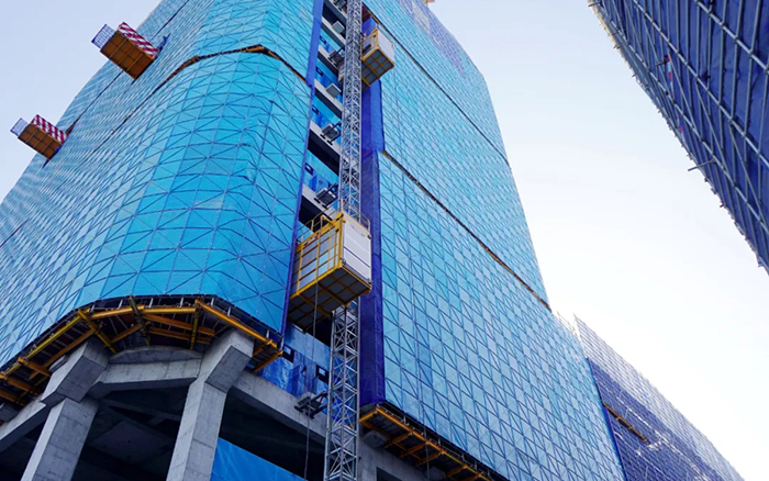 智领未来 共鉴新品 | 2025升级款emc易倍智能施工升降机“引围观”