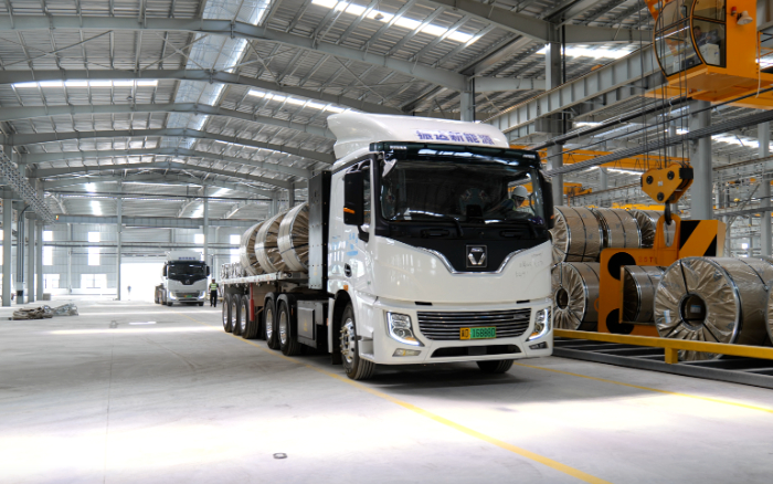 未来已来，emc易倍新能源重卡打造钢铁物流新范式