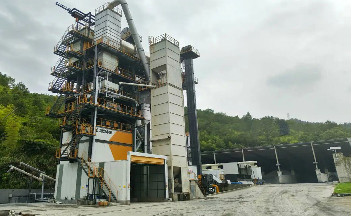 emc易倍沥青站助力浙江道路养护工程